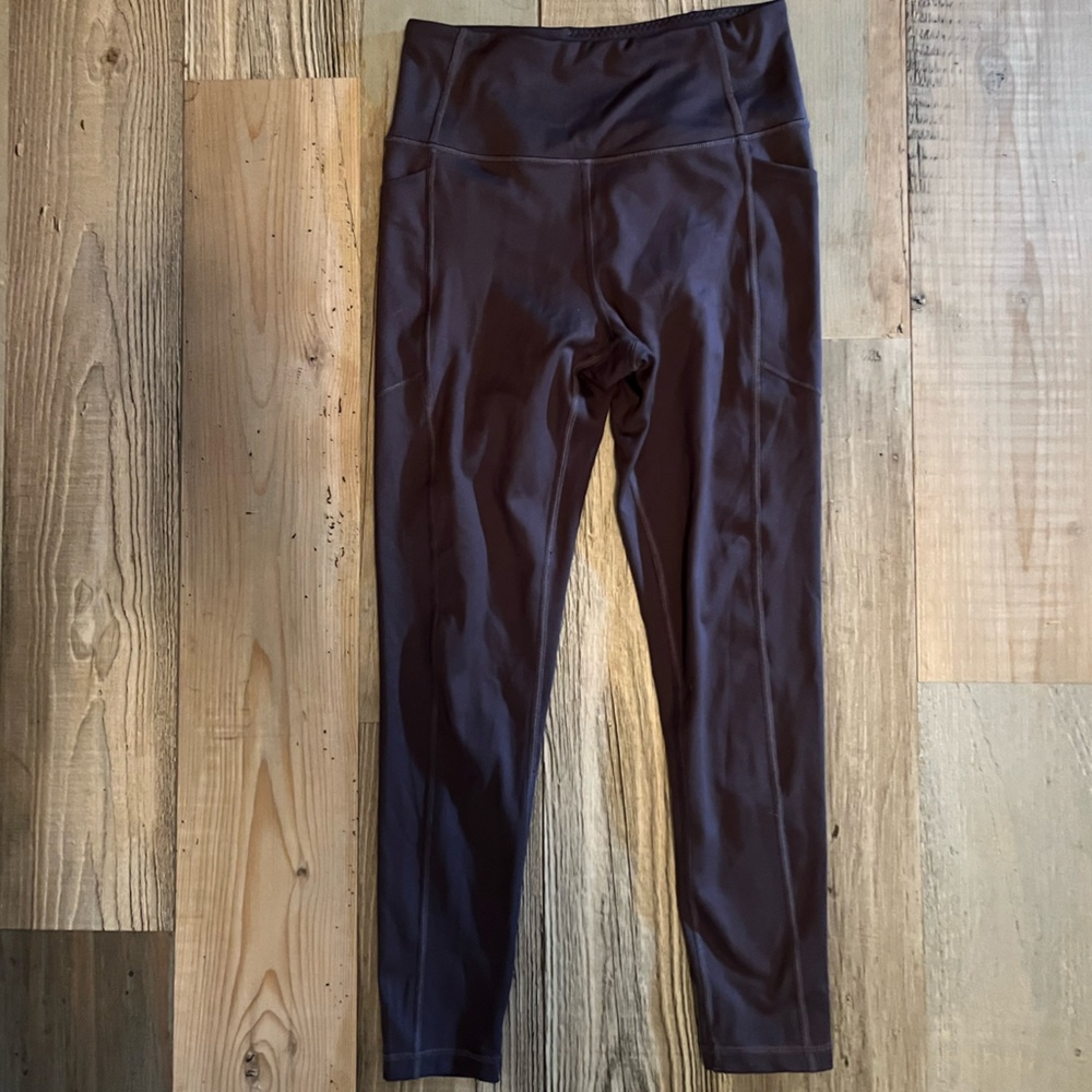 Victoria Secret Size 6 Legging with Pockets